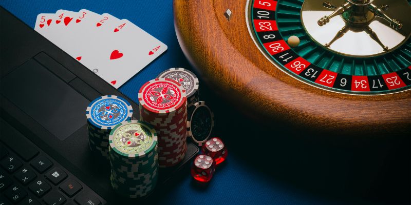 Tại sao chơi blackjack live Bu88 hay gặp rủi ro đứt vốn sớm?